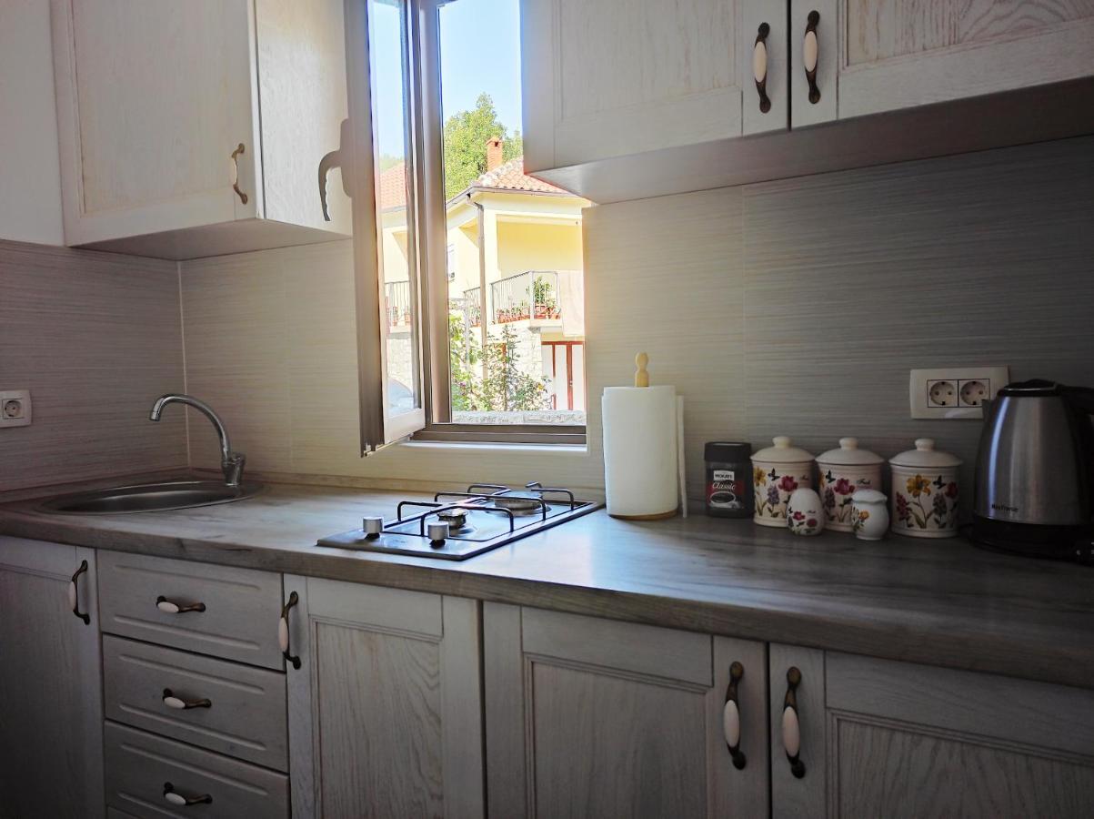 Apartments Four Countesses Virpazar Luaran gambar