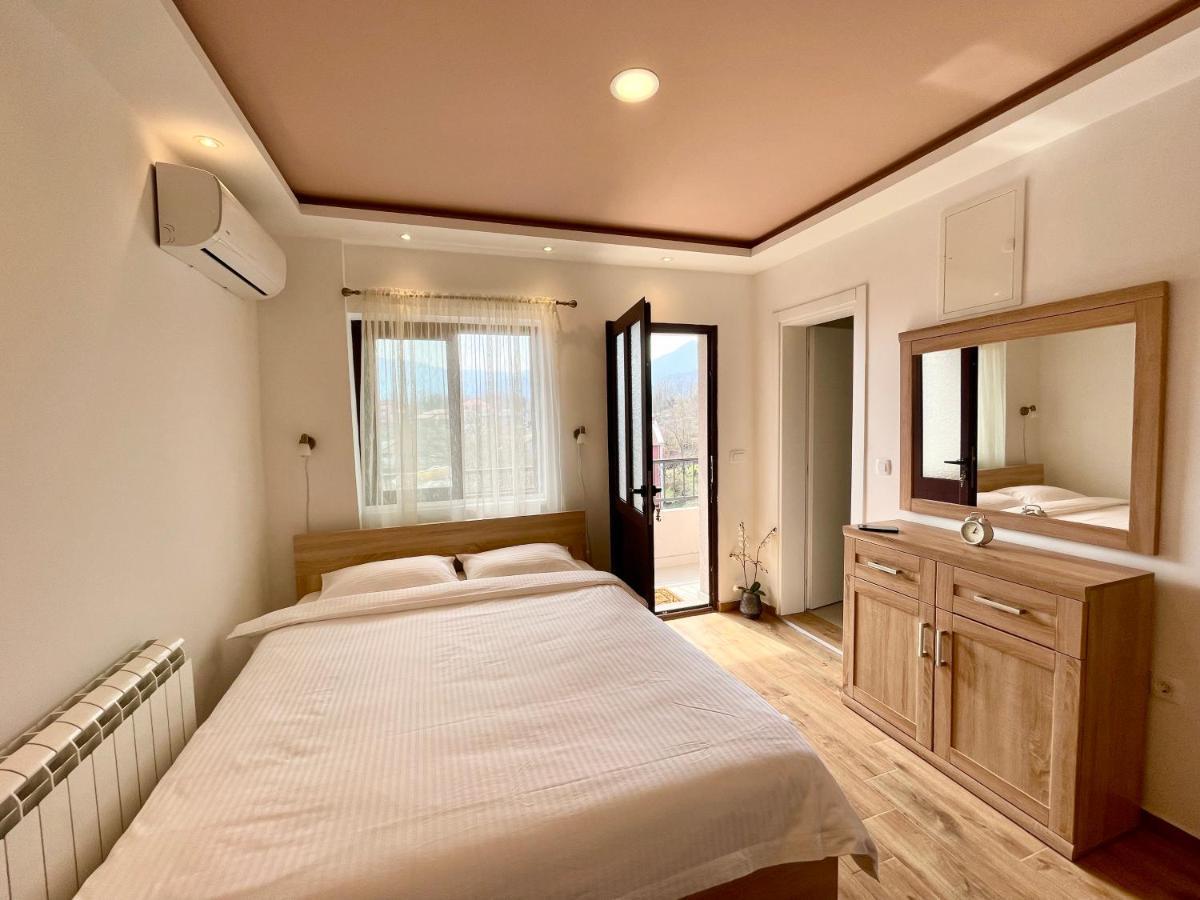 Apartments Four Countesses Virpazar Luaran gambar