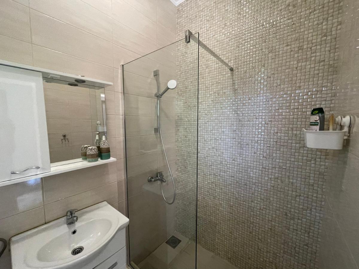 Apartments Four Countesses Virpazar Luaran gambar